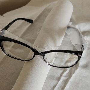 ANTI FOG SAFETY GLASSES NWOT